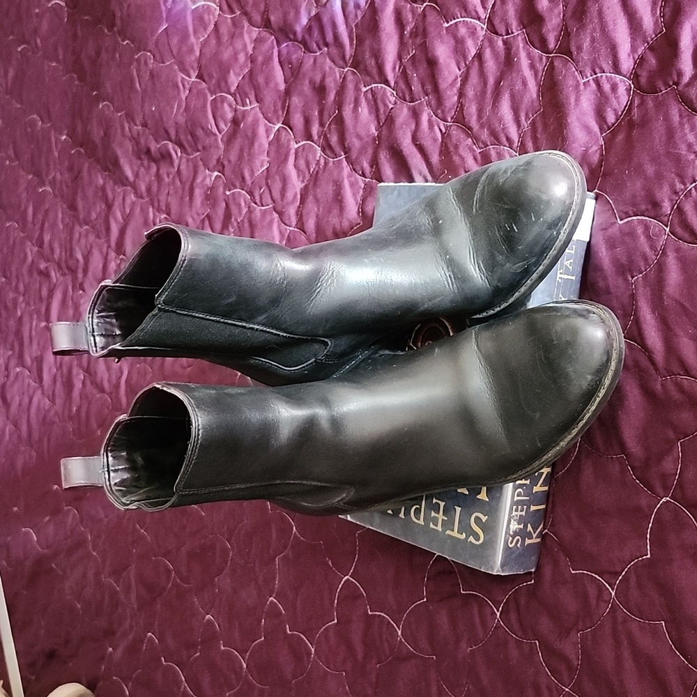 Black Leather Chelsea boots